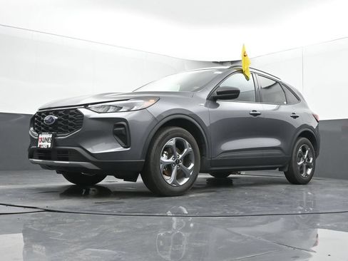 Used 2025 Ford Escape ST-Line AWD/4WD image 44