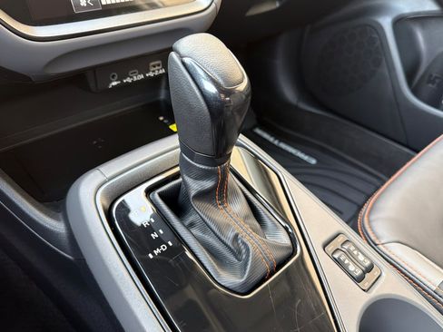 Used 2025 Subaru Crosstrek 2.5i Limited w/ Crosstrek Mirror Package image 21