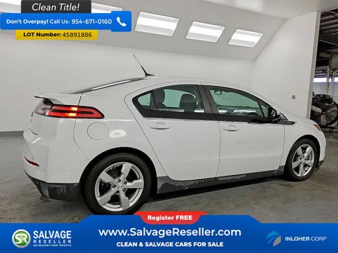 Used 2014 Chevrolet Volt w/ Enhanced Safety Package 1 image 4