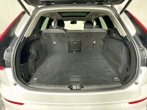 Used 2023 Volvo XC60 B6 Ultimate AWD/4WD image 28