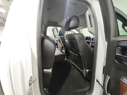 Used 2015 GMC Sierra 2500 SLT AWD/4WD image 23