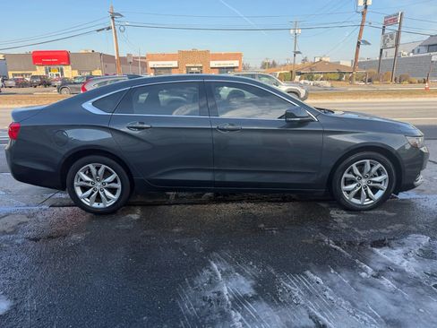 Used 2019 Chevrolet Impala LT image 4