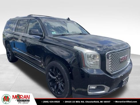 Used 2015 GMC Yukon XL Denali w/ Premium Package AWD/4WD image 5