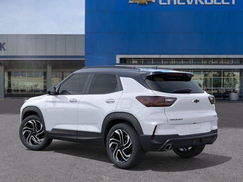 New 2026 Chevrolet TrailBlazer RS w/ Driver Confidence Package FWD image 3