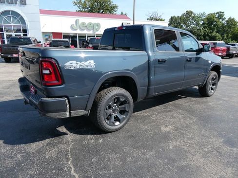 New 2026 RAM 1500 Big Horn AWD/4WD image 4