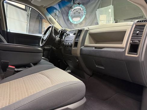 Used 2012 RAM 1500 Express AWD/4WD image 19