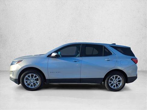 Used 2018 Chevrolet Equinox LT image 8