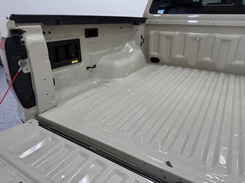 Used 2025 Ford Ranger XLT w/ FX4 Off-Road Package image 36