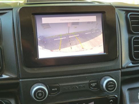 Used 2023 RAM ProMaster 2500 FWD image 26