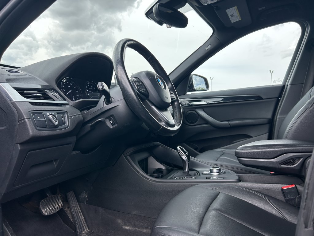 Used 2020 BMW X1 xDrive28i w/ Convenience Package AWD/4WD image 24