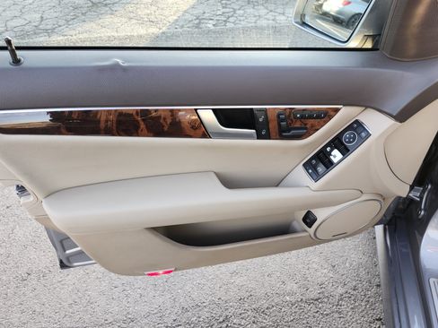 Used 2012 Mercedes-Benz C 300 4MATIC Sedan image 23
