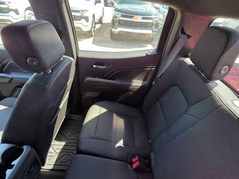 Used 2024 Chevrolet Colorado LT AWD/4WD image 20