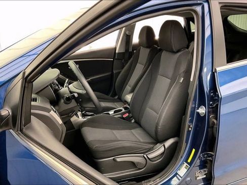 Used 2016 Hyundai Elantra GT FWD image 8