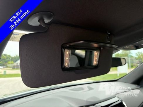 Used 2023 Chevrolet Traverse LT FWD image 26