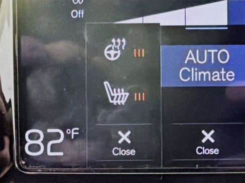 Used 2019 Volvo XC90 T6 Momentum w/ Advanced Package image 23