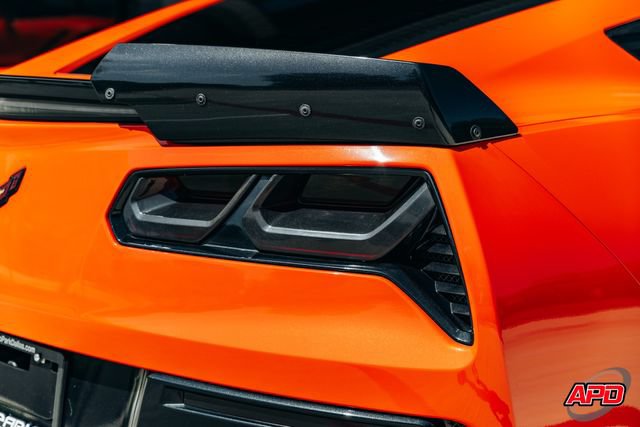Used 2019 Chevrolet Corvette Stingray Coupe w/ Carbon Flash Badge Package RWD image 49