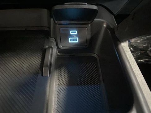 New 2025 Ford Bronco Outer Banks w/ Sasquatch Package image 22