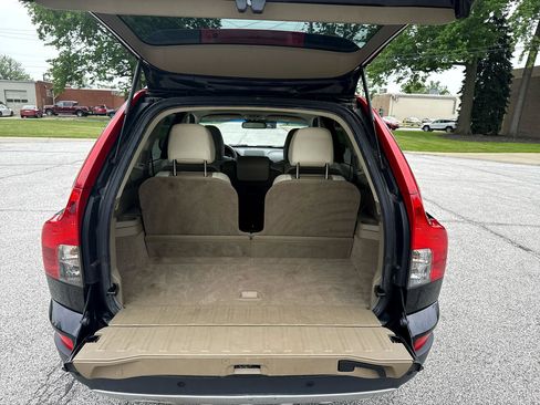 Used 2011 Volvo XC90 3.2 image 19