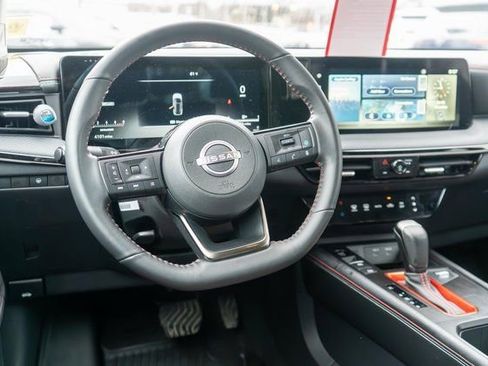 Certified 2025 Nissan Kicks SR AWD/4WD image 13