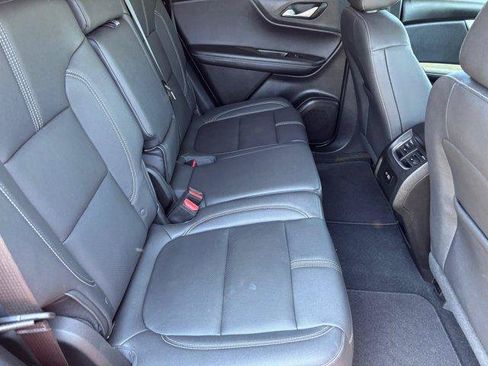 Used 2024 Chevrolet Blazer LT w/ Midnight/Sport Edition FWD image 10