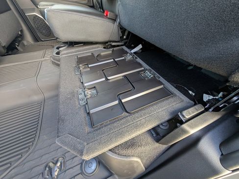 New 2026 RAM 2500 Laramie w/ Sport Appearance Package image 17