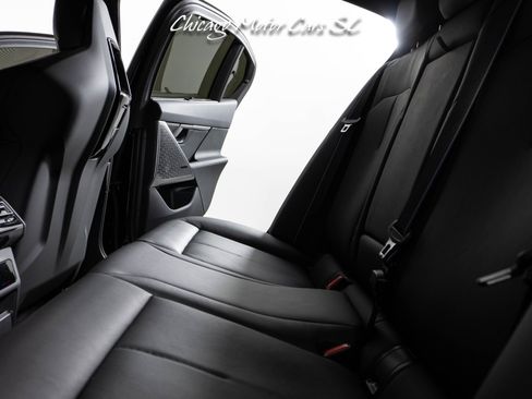 Used 2025 BMW M5 w/ Carbon Package AWD/4WD image 63