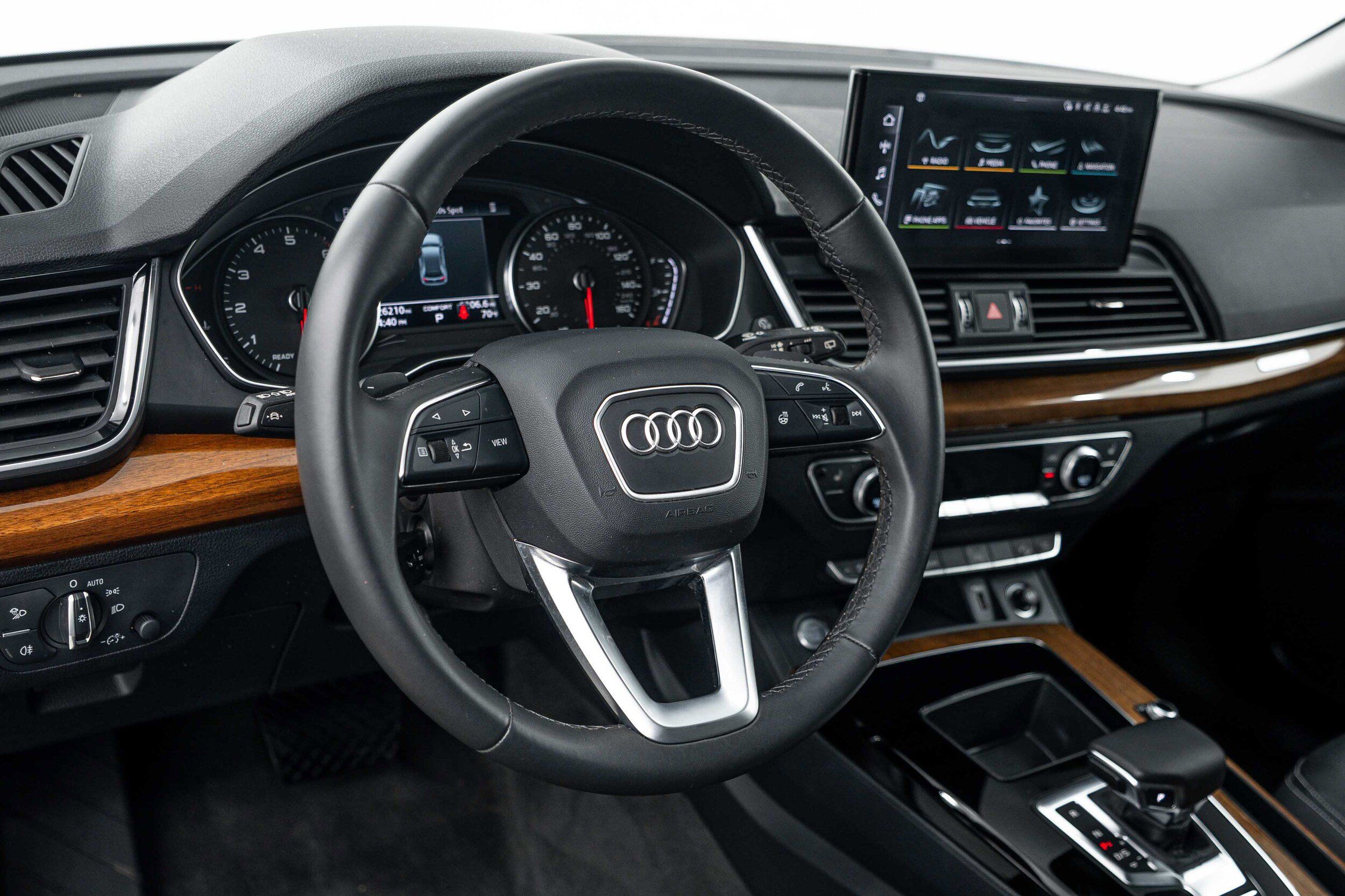 Certified 2024 Audi Q5 2.0T Premium AWD/4WD image 9