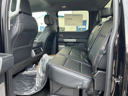 New 2026 Ford F550 4x4 Crew Cab image 23