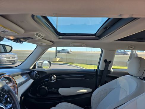 Used 2023 MINI Cooper S w/ Signature Upholstery Package image 26