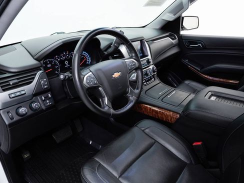 Used 2019 Chevrolet Tahoe Premier AWD/4WD image 8