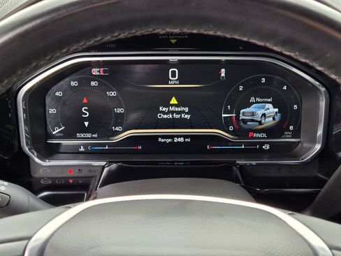 Used 2024 GMC Sierra 1500 SLE image 19