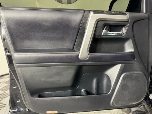 Used 2019 Toyota 4Runner SR5 image 37