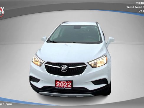 Used 2022 Buick Encore Preferred w/ Safety Package image 2
