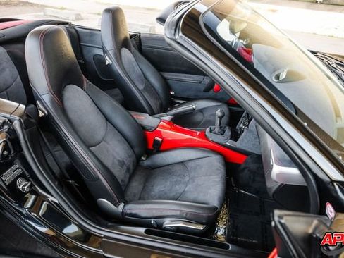 Used 2005 Porsche 911 Carrera S image 69