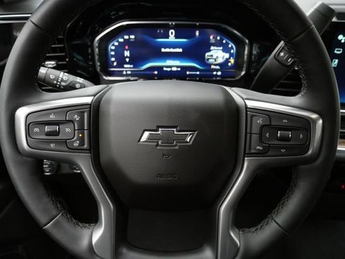 Used 2024 Chevrolet Silverado 1500 LT Trail Boss image 18