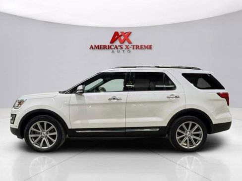 Used 2017 Ford Explorer Limited w/ Equipment Group 301A AWD/4WD image 4