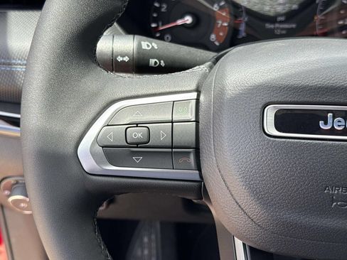 New 2026 Jeep Compass Latitude AWD/4WD image 21