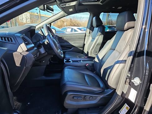 Used 2023 Honda Odyssey Sport image 15
