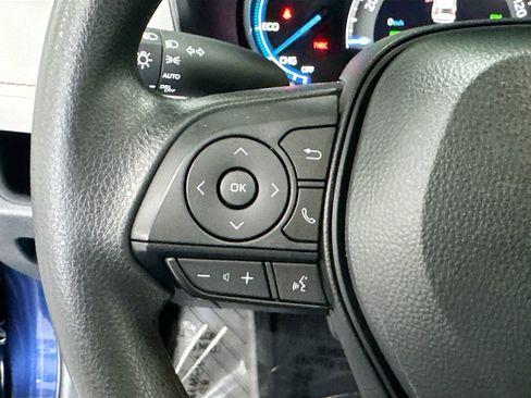 Used 2024 Toyota RAV4 XLE image 8