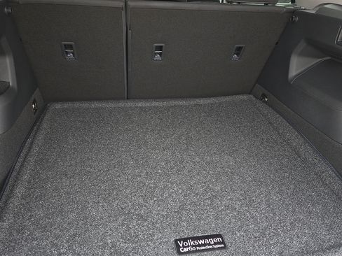 Certified 2026 Volkswagen Tiguan S FWD image 9