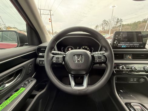 New 2025 Honda Pilot EX-L image 27