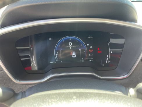 Used 2023 Toyota Corolla Cross XLE w/ Convenience Package image 14