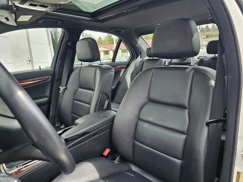 Used 2011 Mercedes-Benz C 300 4MATIC Sedan image 21