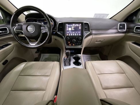 Used 2018 Jeep Grand Cherokee Overland image 18