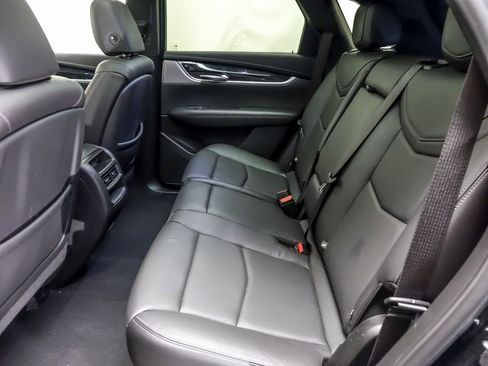 Used 2020 Cadillac XT5 Premium Luxury image 11