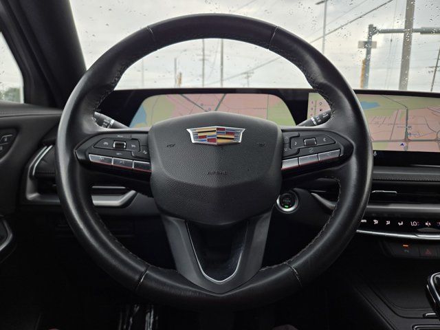 Used 2025 Cadillac XT4 Premium Luxury FWD image 18