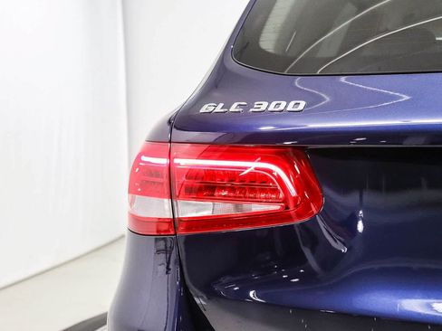 Used 2019 Mercedes-Benz GLC 300 image 11