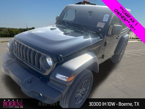 Used 2025 Jeep Wrangler Sport AWD/4WD image 4