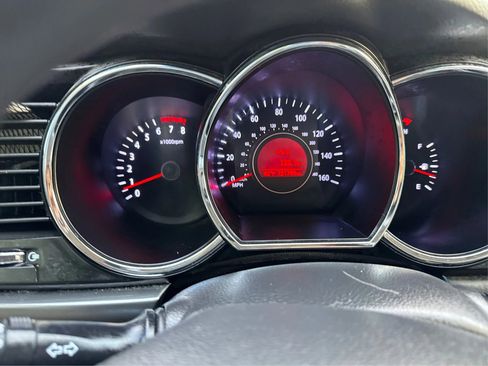 Used 2013 Kia Optima LX image 17