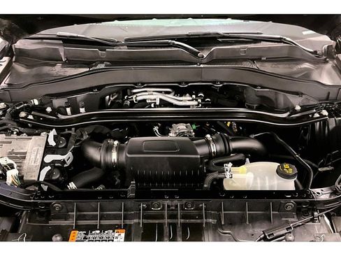 Used 2025 Ford Explorer ST image 12